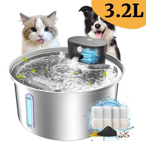3.2L stainless steel cat water fountain filled with water, showing the MAX/MIN level window and the included carbon filter pads